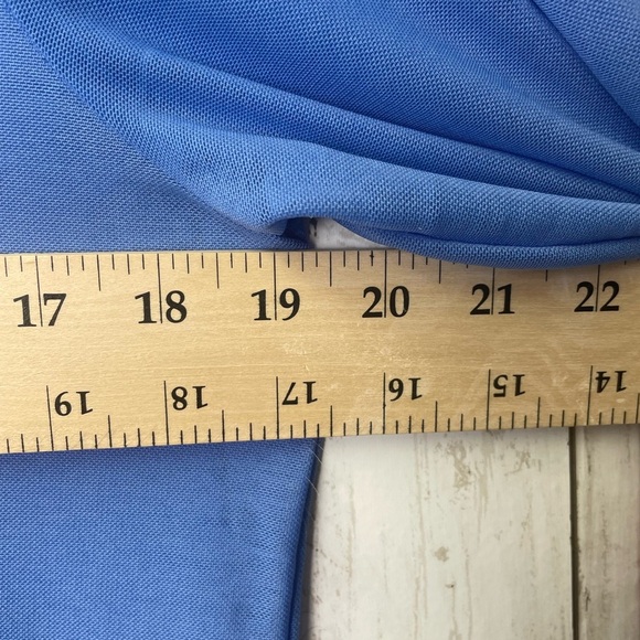 Vibrant Blue and Pink Women's Top size medium - Picture 5 of 6